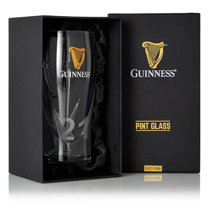 The Guinness Pint Glass arrives in a stylish black gift box showcasing the iconic Harp Logo and "Pint Glass" text, making it the ideal official merchandise for any fan.