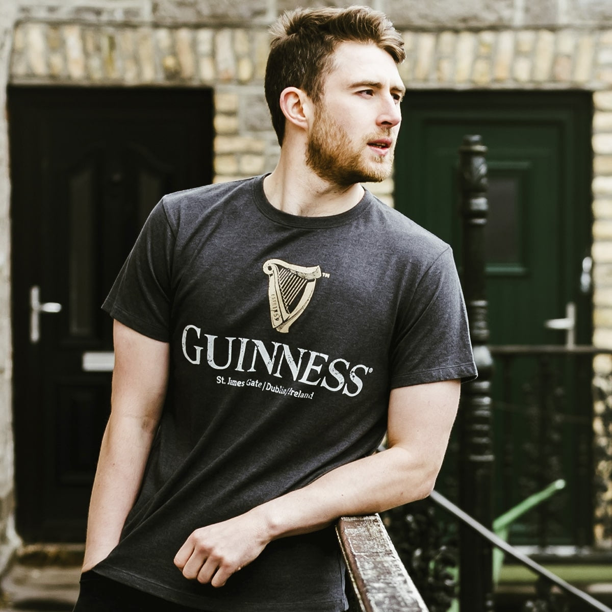 Guinness Navy Distressed Harp Logo T-Shirt