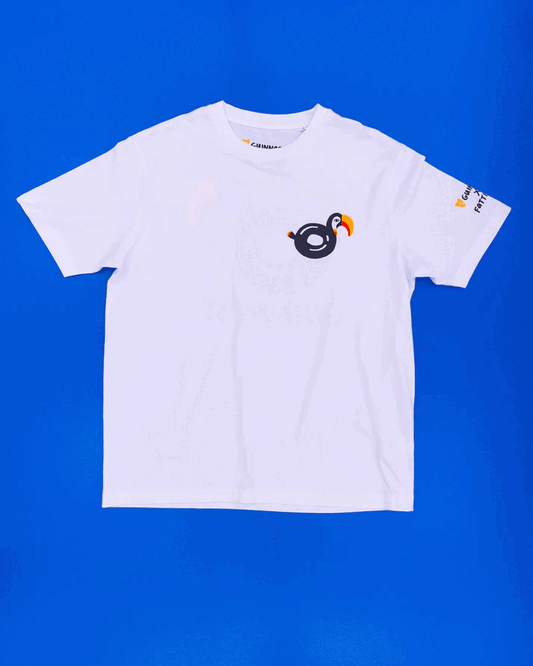 A summer FATTI BURKE "LOVELY DAY FOR A GUINNESS" TOUCAN WHITE TEE with a bird on it.